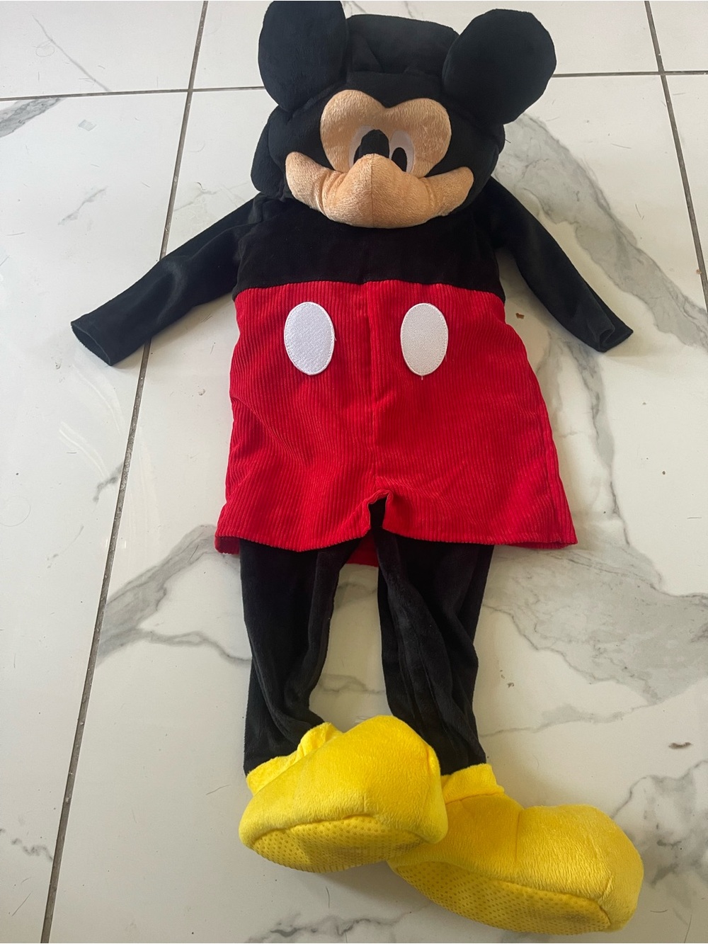 Absolutely adorable Mickey Mouse Toddler costume